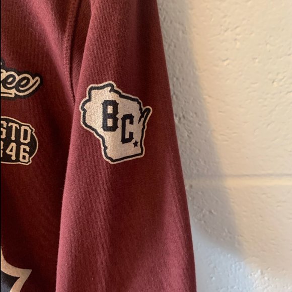 Milwaukee Crewneck Shirt - Picture 3 of 9